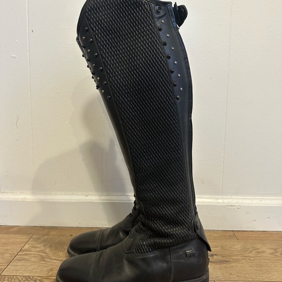 Deniro Tall Boots - Picture 1 of 4
